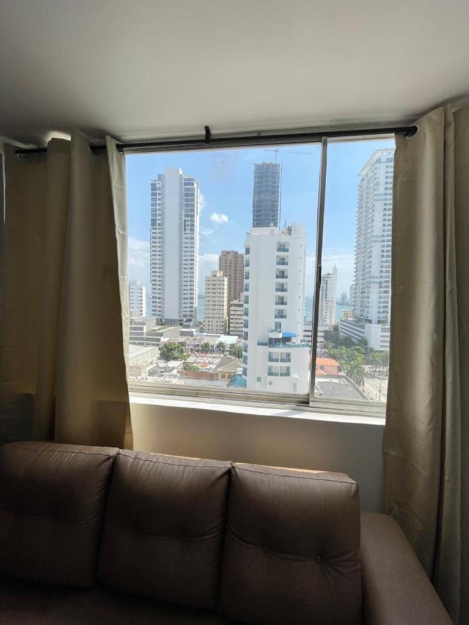 En Edificio Delfines Apartahotel