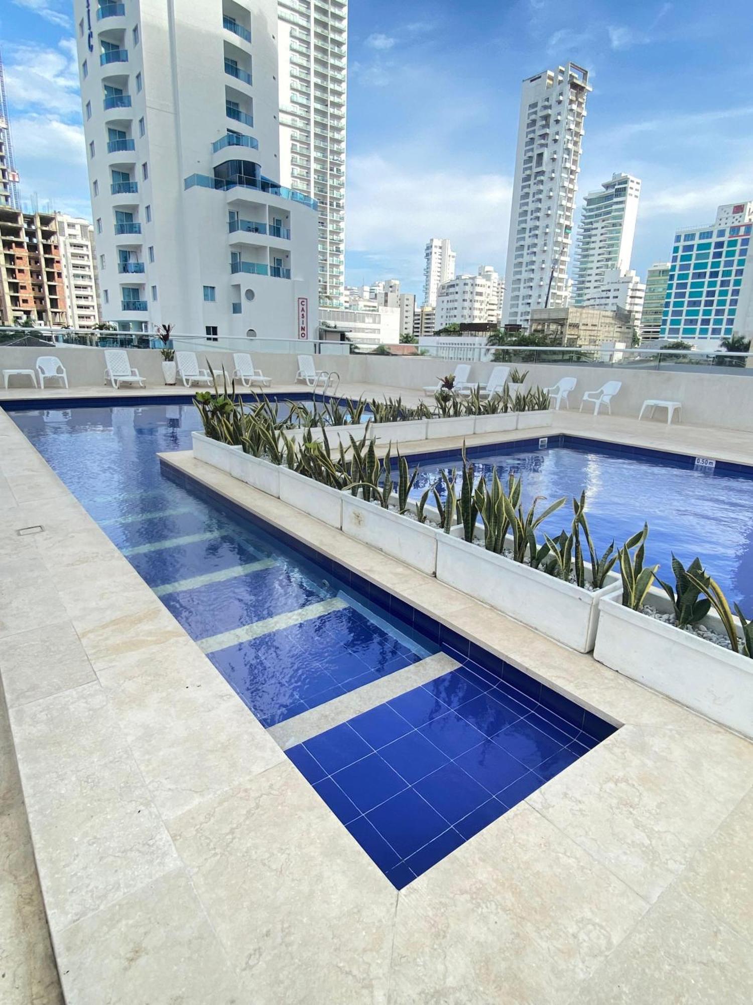 En Edificio Delfines Apartahotel Cartagena